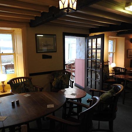 The Bay Horse Hotel And Restaurant Ulverston Exterior photo