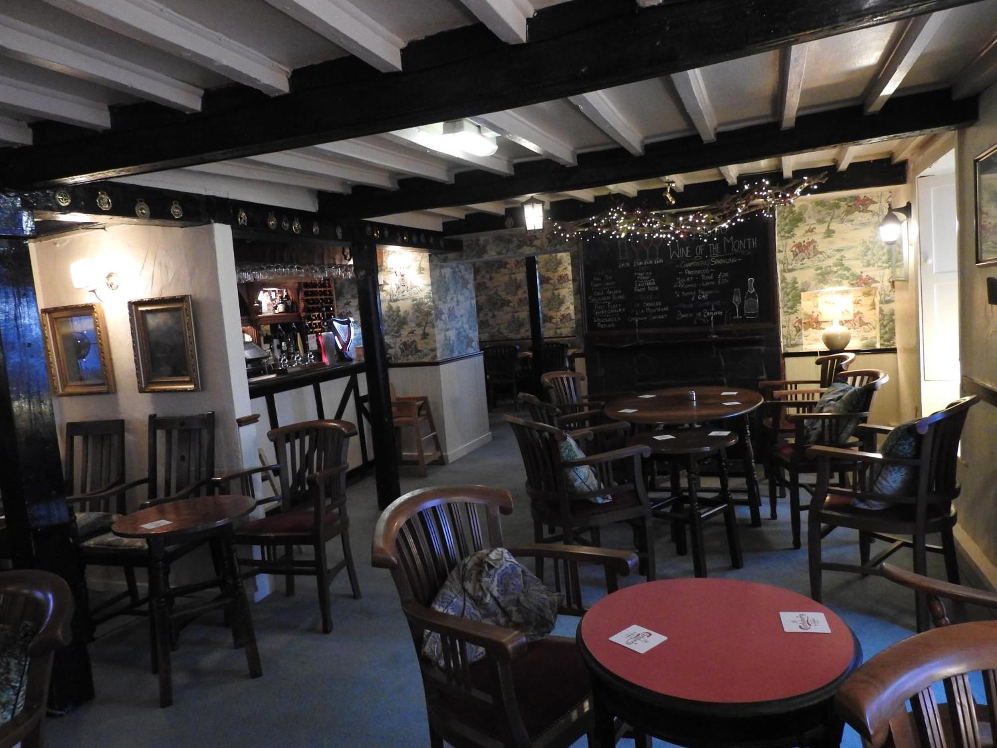 The Bay Horse Hotel And Restaurant Ulverston Exterior photo
